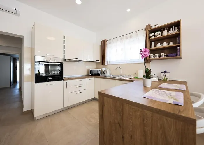 Apartman De Rosa Zadar