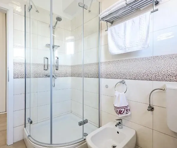 Lägenhet De Rosa Zadar