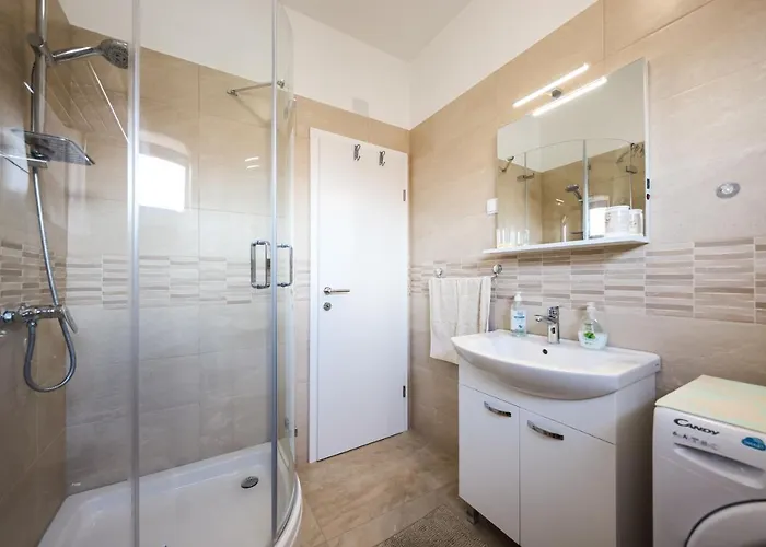 De Rosa Lägenhet Zadar